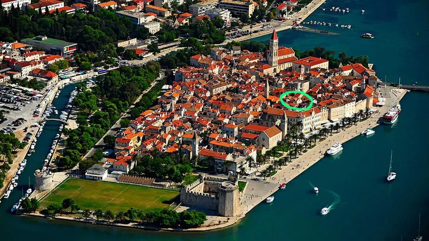 Patricia in Trogir, center old town - Image 1