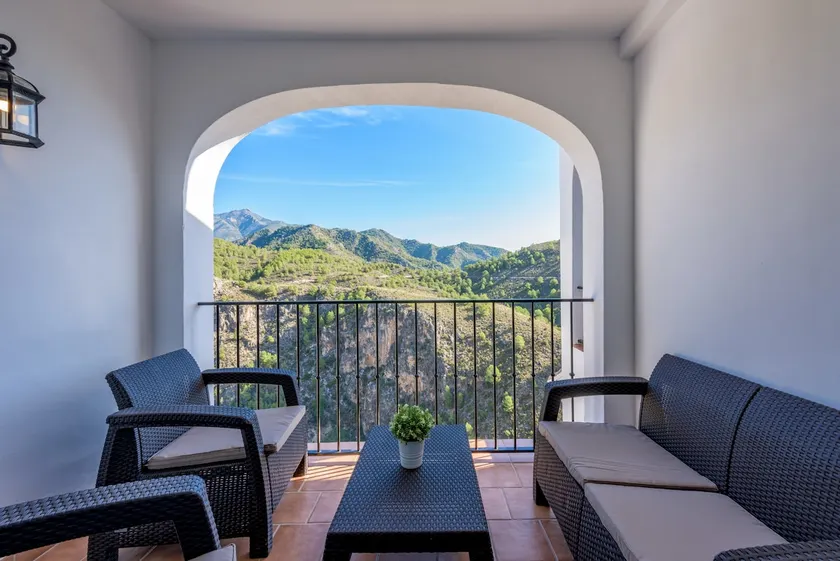New | Private Pool + Roof Terrace | Sea View - Image 1