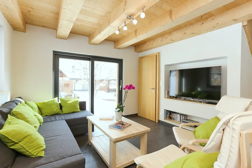 Riders Nest -Cosy 3BD 5min to lifts - Image 1