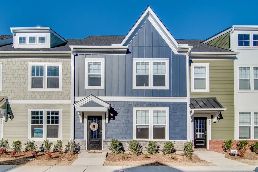 Downtown Row - Flexible Furnished Townhome - Image 1