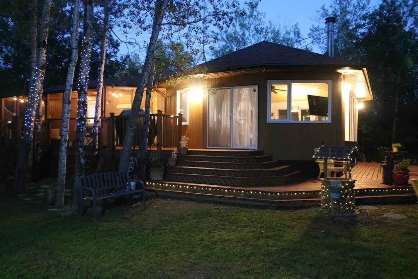 Deer Trail Cabin - All Year Round - Image 1