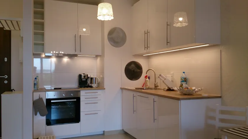 1 Bedroom Francuska Park Apartment - Image 1