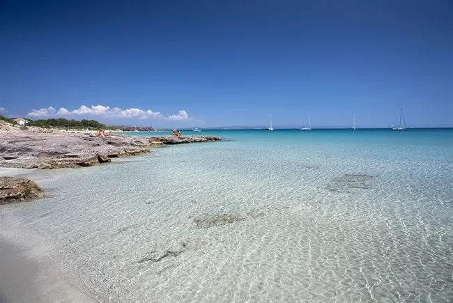 Beach and relaxation - Image 1