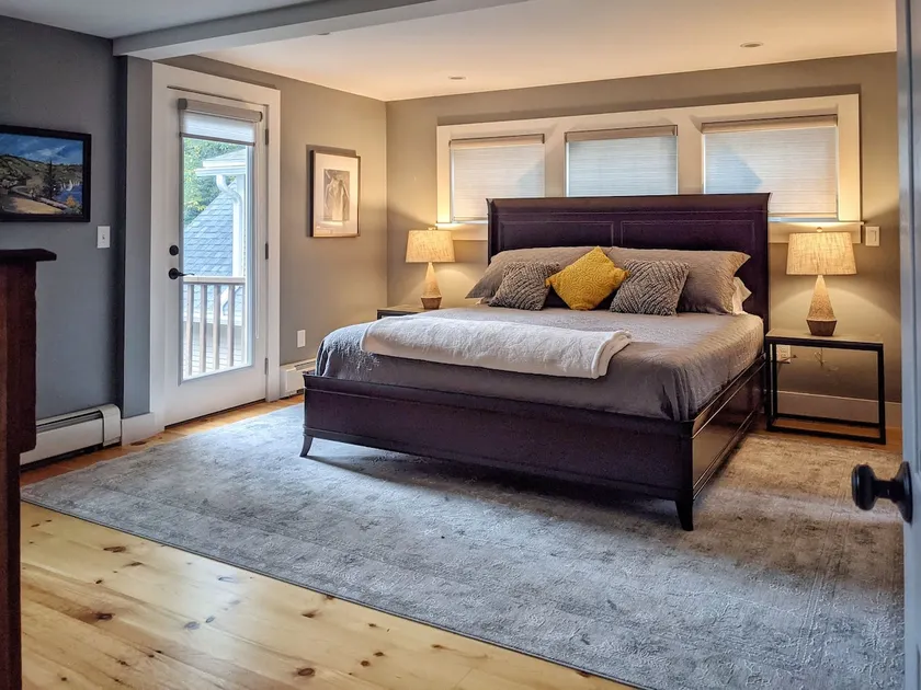 Fantastic Kittery Home with Pool - Image 1