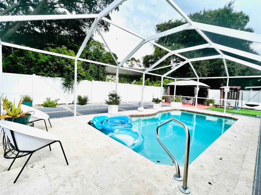 Modern Oasis - Image 1
