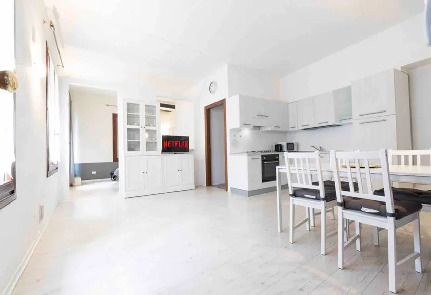 [Schio Historic Center] House in the heart of the city - Image 1