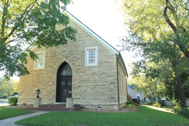 The ”Church” Guesthouse - Image 1