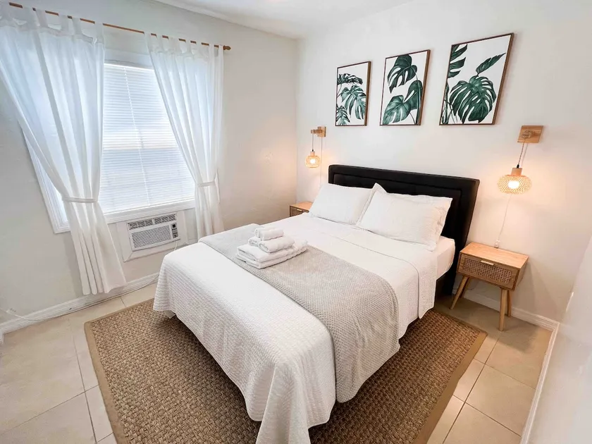 Private cozy Suite // BEACH within 5 miles - Image 1