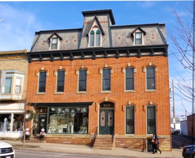 The Brenner 3 (Historic building at Medina Square) - Image 1