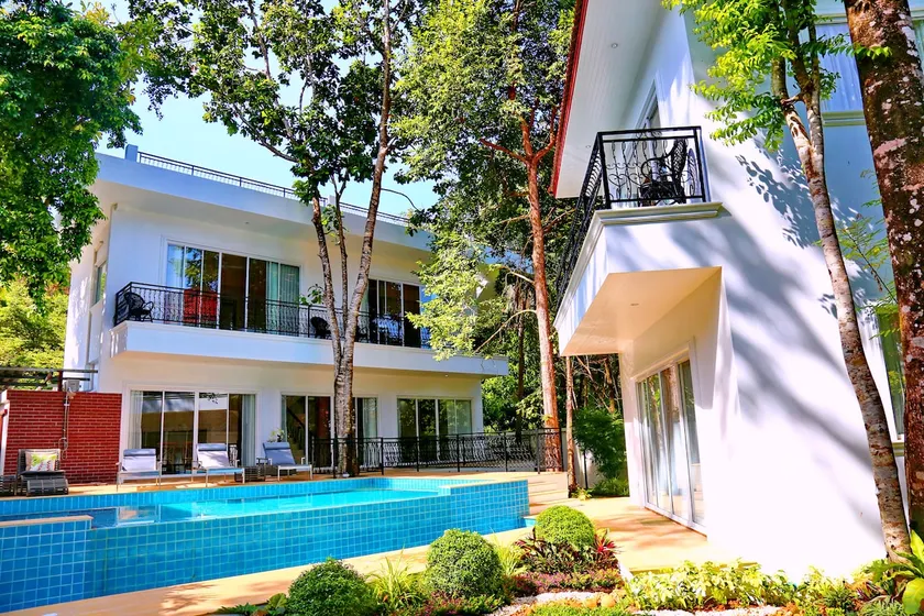 K Chang 6 Bedroom Villa Seaview Roof Top and Pool - Image 1