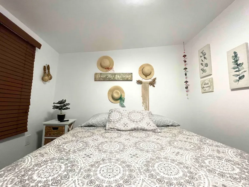 Oasis in Little Havana (Free Parking) - Image 1
