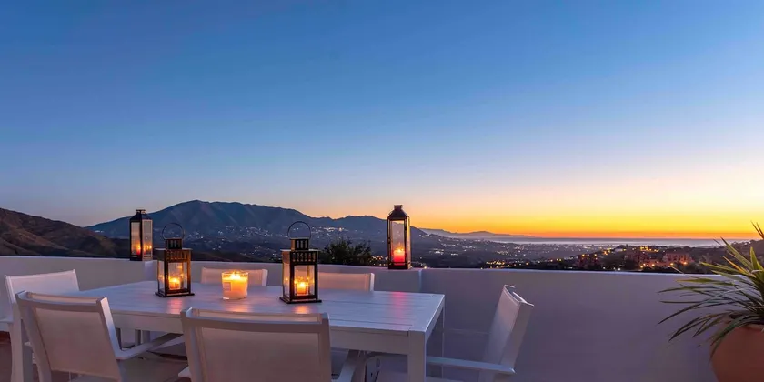 Luxurious Penthouse, amazing view and Jacuzzi ! - Image 1