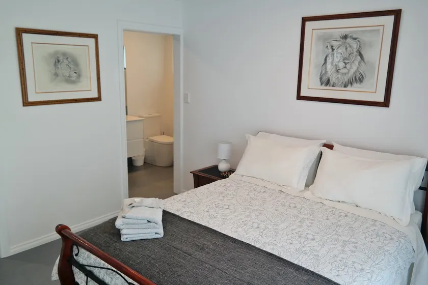 Trigg Beachside Apartment - Image 1
