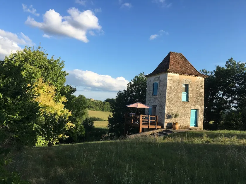 Secluded tower in deep country - Dordogne border - Image 1