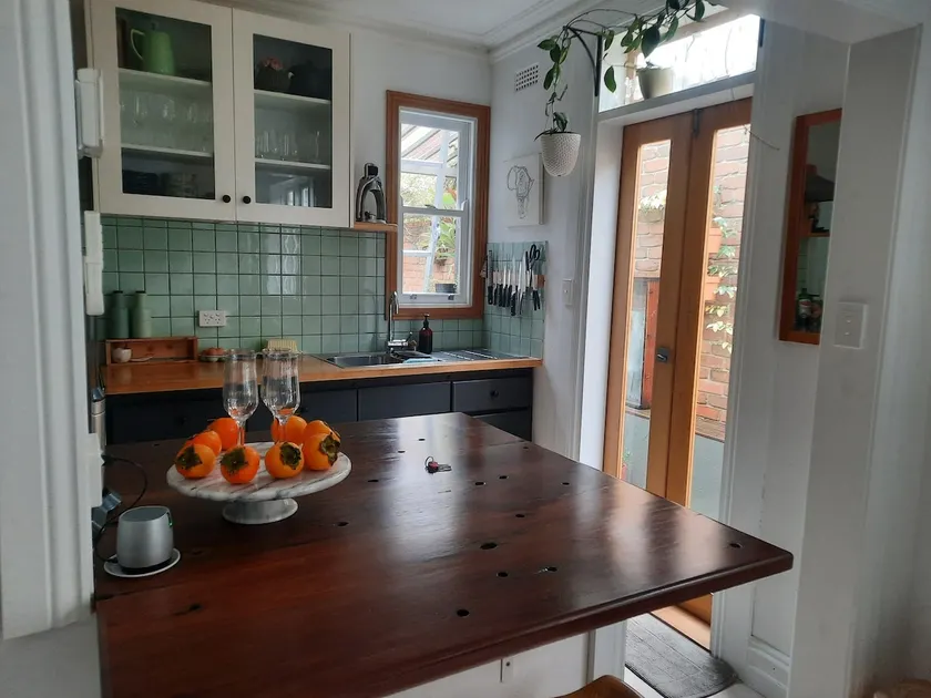 Lime washed Terrace, great North Fitzroy location. - Image 1