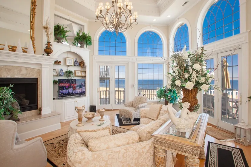 Seaside Sanctuary Beach House (Ocean Front), SALT VATTENPOOL / SPA / LAGOON - Image 1