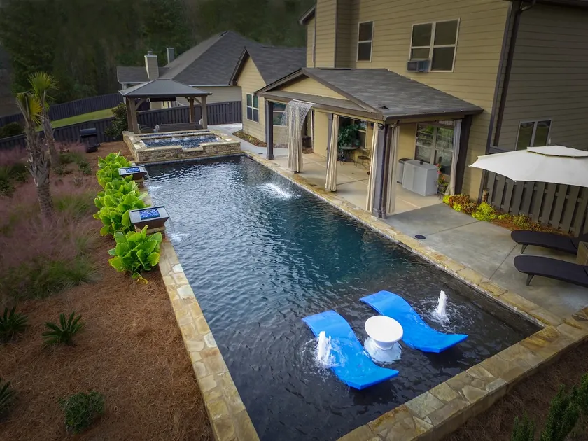 Pool, Whirlpool, Veranda, Grill, Fitnessraum, Solarium und kostenloses WLAN! - Image 1