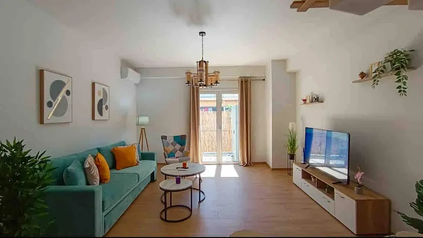 Elegant apartment in Acropolis - Image 1