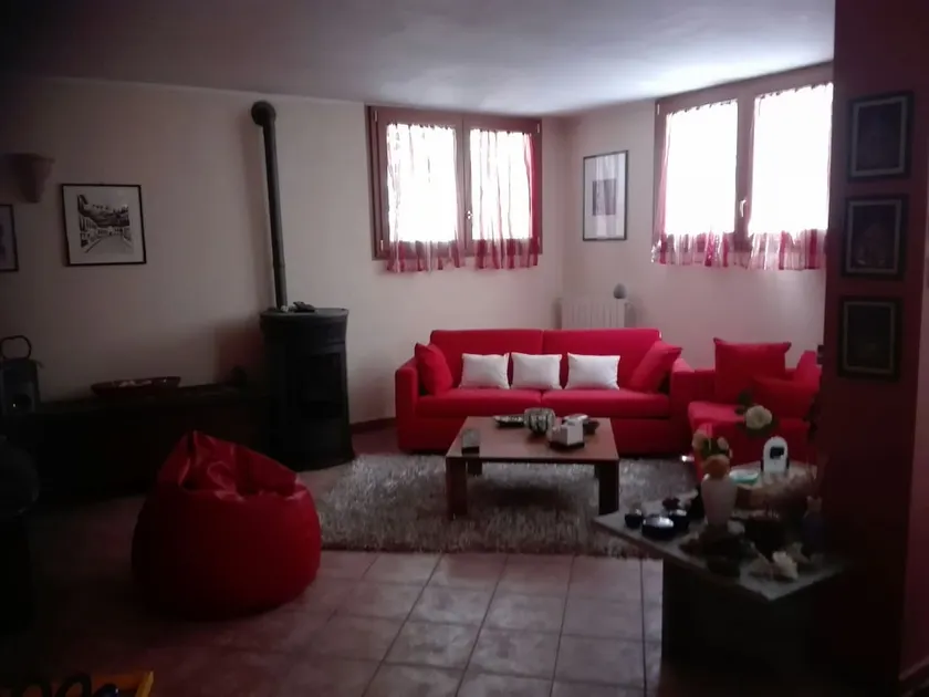 Marina's cozy basement - Image 1