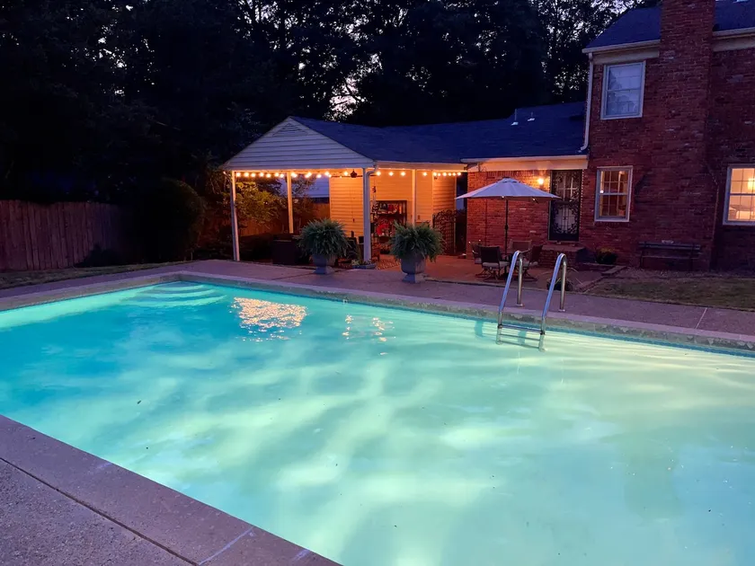 Eclectic 4 Bedroom Getaway with Private Pool! - Image 1