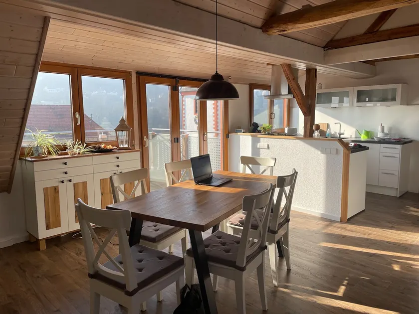 Sunny apartment at the Old Binauer Castle - Image 1