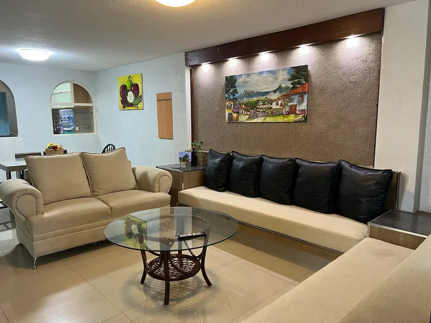Spacious house with closed parking. - Image 1