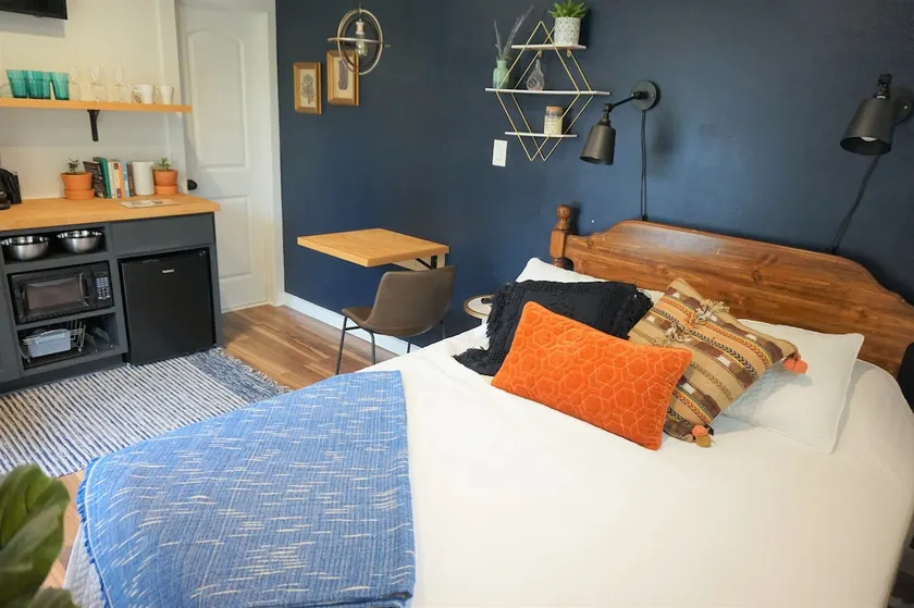 Driftwood Guest Suite- Access to Beach, Bay, Park - Image 1