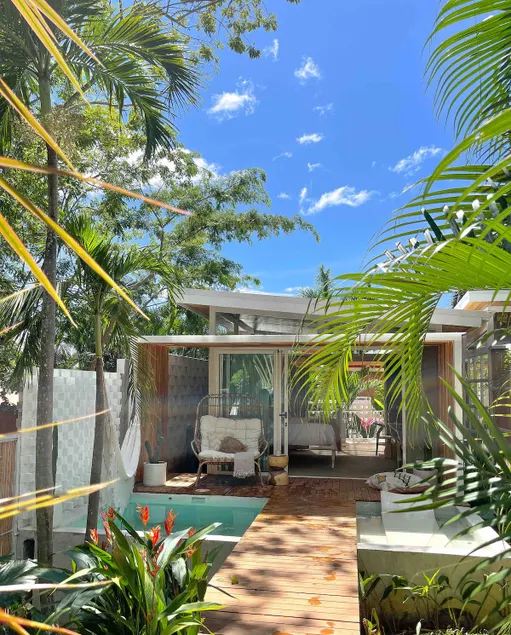 Guesthouse III w private pool and tub - Image 1