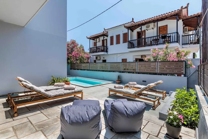 Forest view villa Skopelos - Image 1