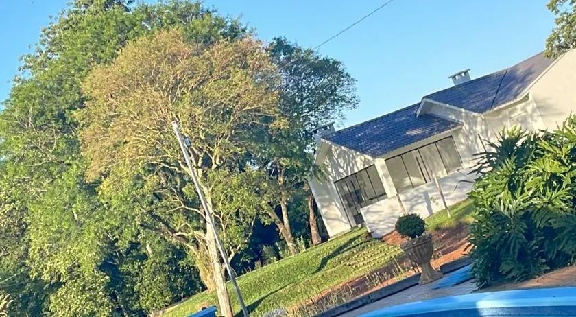 House in a wonderful place - Image 1
