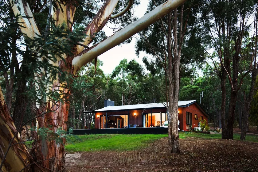 Kurrajong Retreat - Couples Getaway (EV Charger) - Image 1