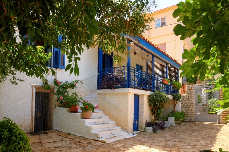 Traditional House in Peloponnese - Image 1