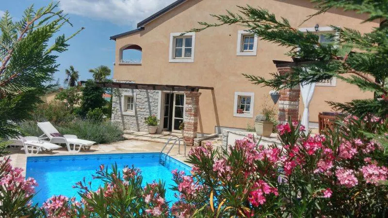 Villa Istrian Garden - Image 1