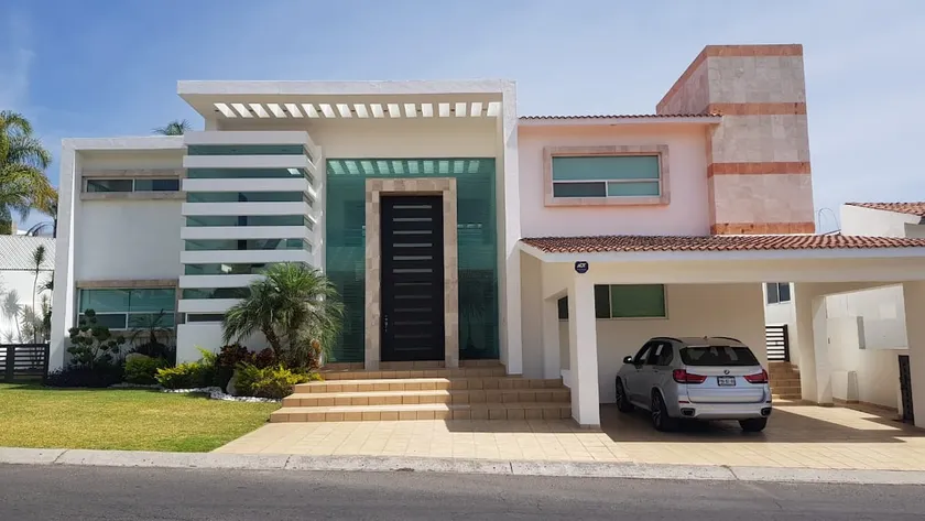 Beautiful residence in Lomas de Coyococ, Morelos - Image 1