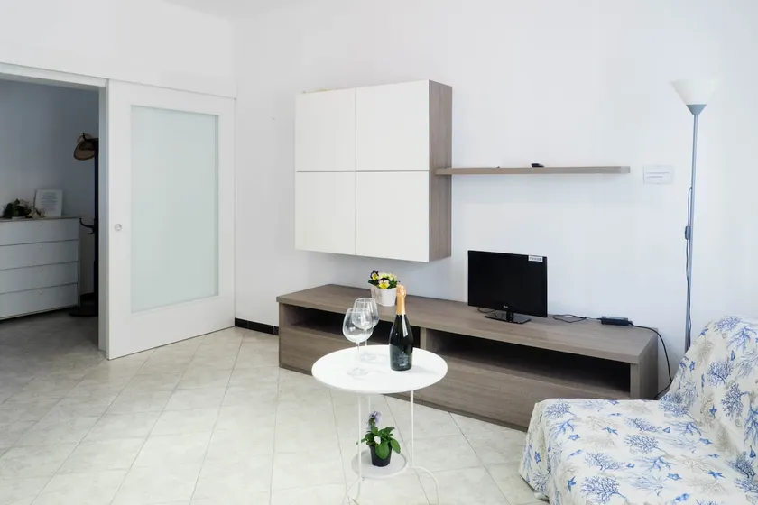 Villa Jadì Girasole. Large apartment - Image 1