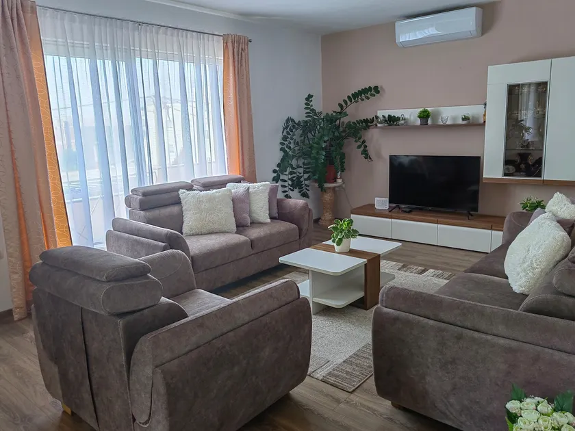 Lucija Apartment - Image 1