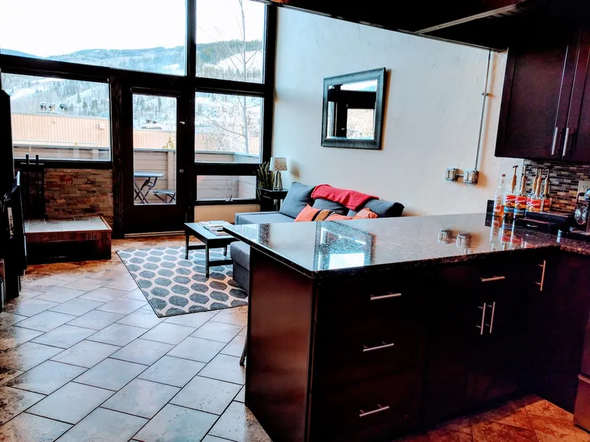 Vail Slope-View Moderne Loft Condo med nem adgang til Vail Village - Image 1