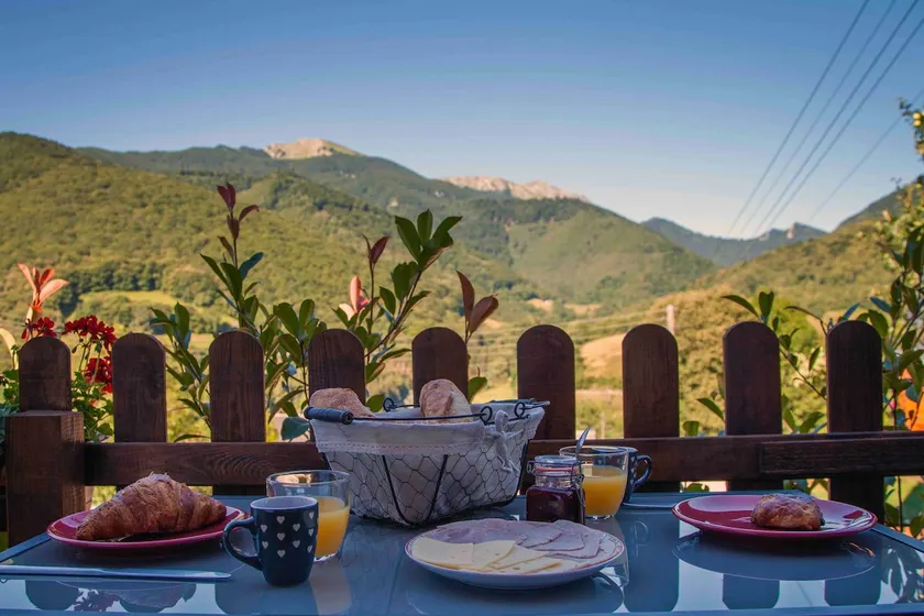 Cabin Miloby 3. Beautiful, Tranquil. Luxury For 2 - Image 1