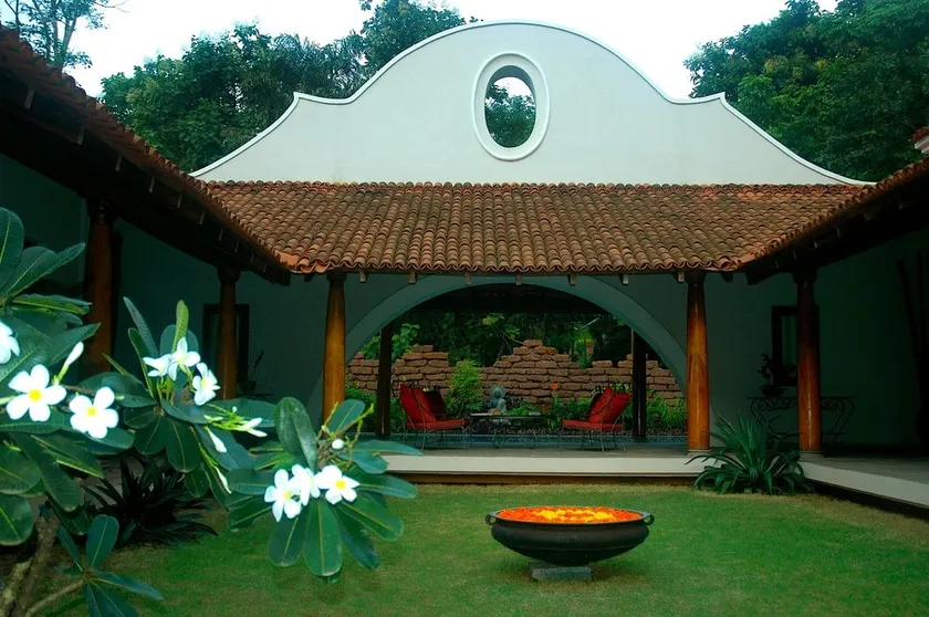 IKSHAA Luxury Villa with Private Pool - Image 1