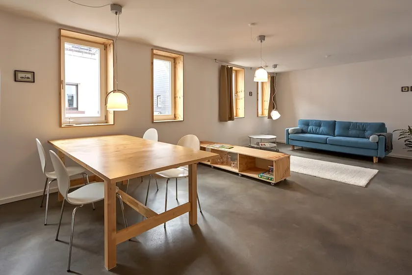 Bright, friendly apartment, new building 65 sqm, central - Image 1