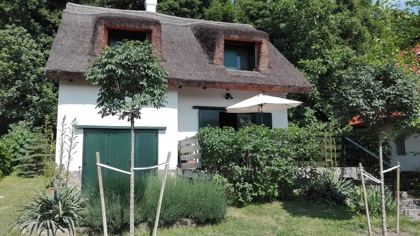 Peace & Beach House in Tihany, Sajkod - Image 1