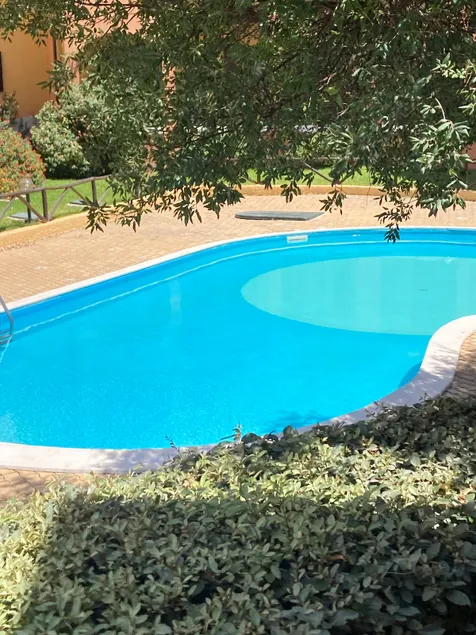 Apartamento La Marina con piscina y pequeña terraza - Image 1