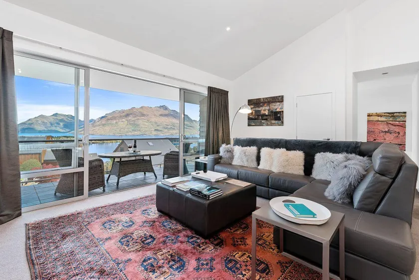 Skye Horizons - Queenstown, Otago - Image 1