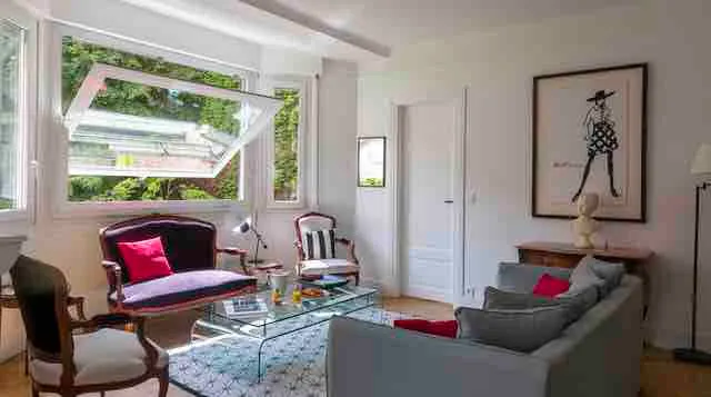 Great for families: Champs Elysées – 90 m2 - Image 1