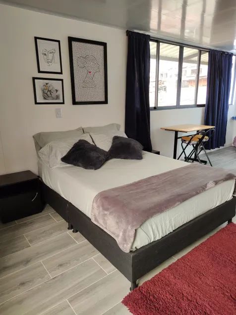 Loft with free parking - Image 1