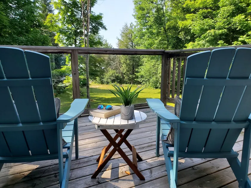 Upscale Lakehouse, Private Sauna, Great Views, Great Fishing! Pet-Friendly - Image 1