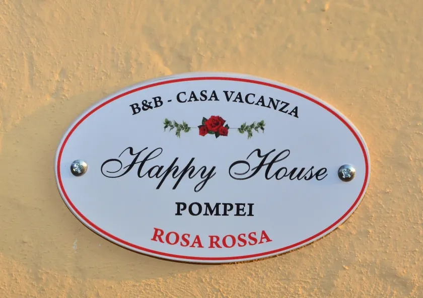 Happy House Pompei ”Rosa rossa” relax e comfort - Image 1