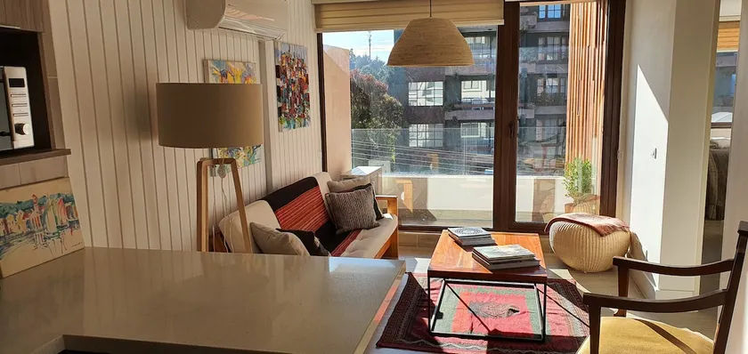 Private lakefront apartment in Puerto Varas - Image 1
