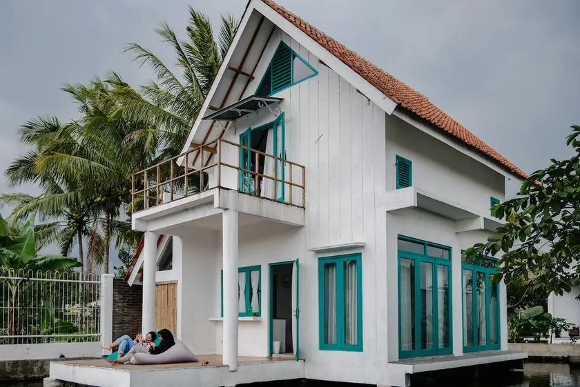 Saung Blugina - Image 1