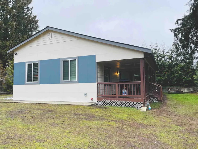 Quiet Neighborhood-Cozy PNW Lynnwood Home - Image 1